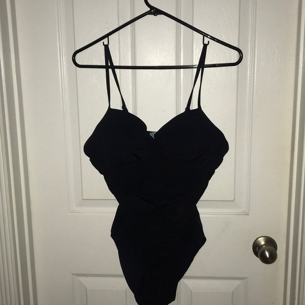 Love Your Assets by Sara Blakely Swim Suit Size: L